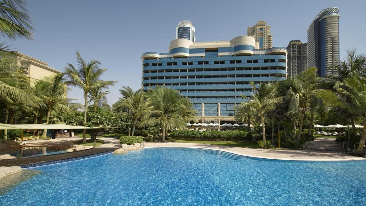 Le Meridien Mina Seyahi Beach Resort
