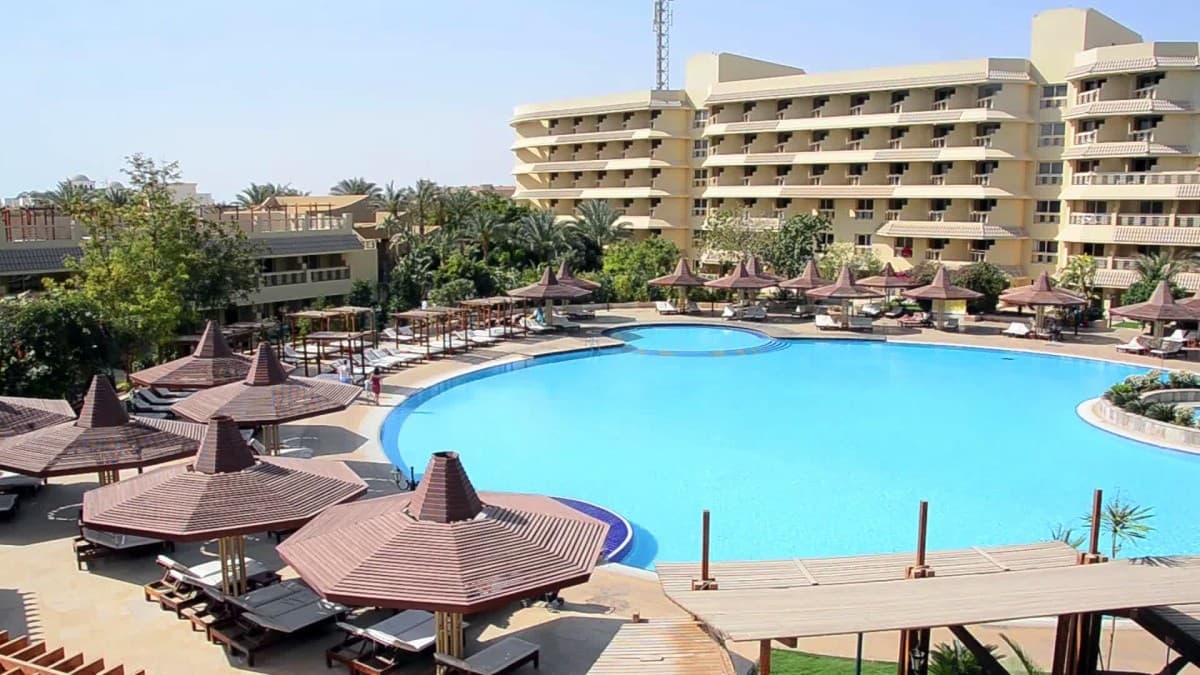 Serry Beach Resort (Ex. Sindbad Beach)
