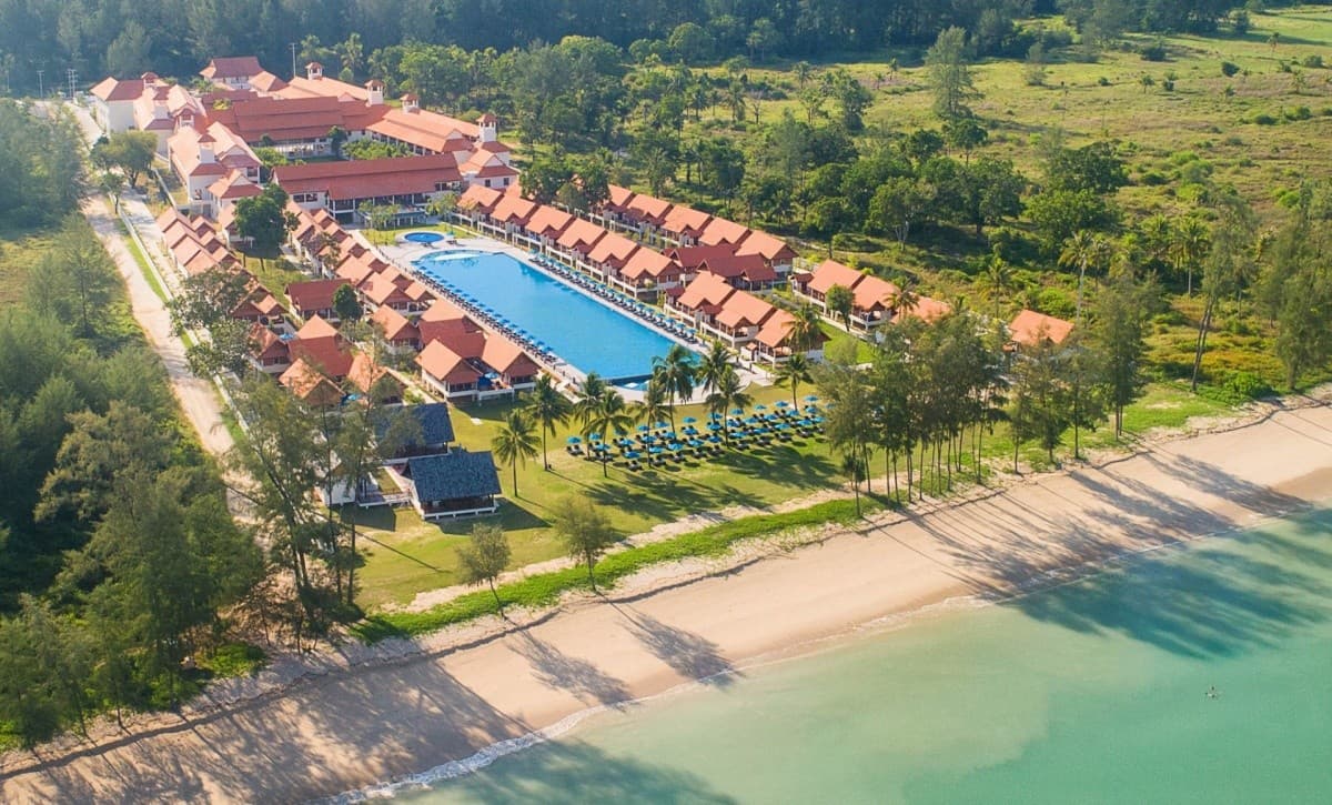 Le Meridien Khao Lak Resort & Spa