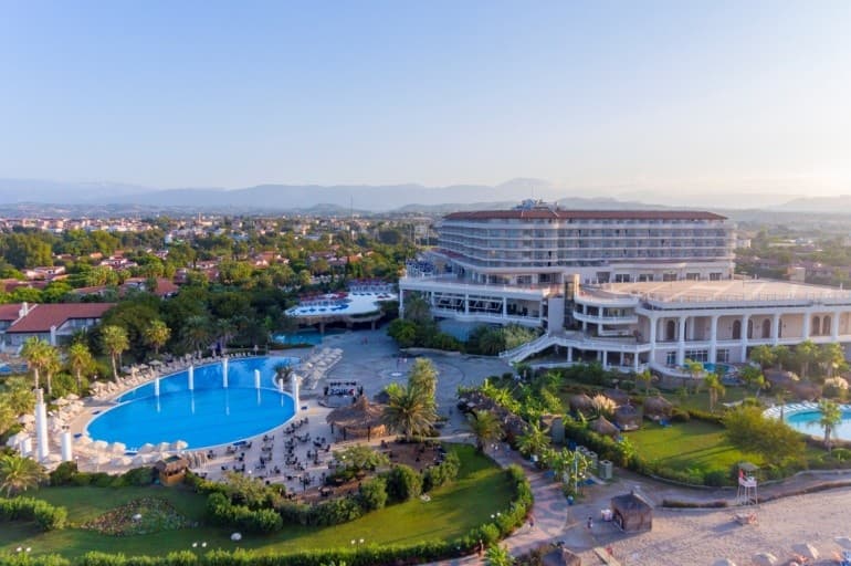 Starlight Resort (Ex.starlight Convention Center)