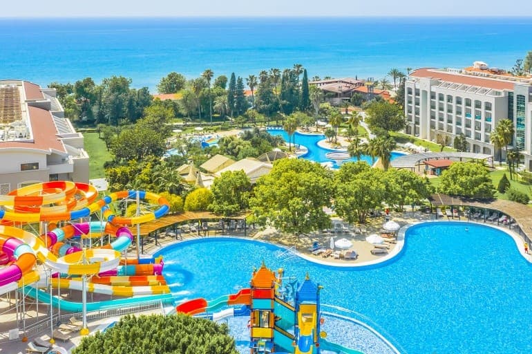 Horus Paradise Luxury Resort