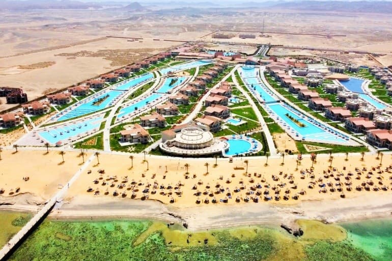 Pickalbatros Sea World Resort
